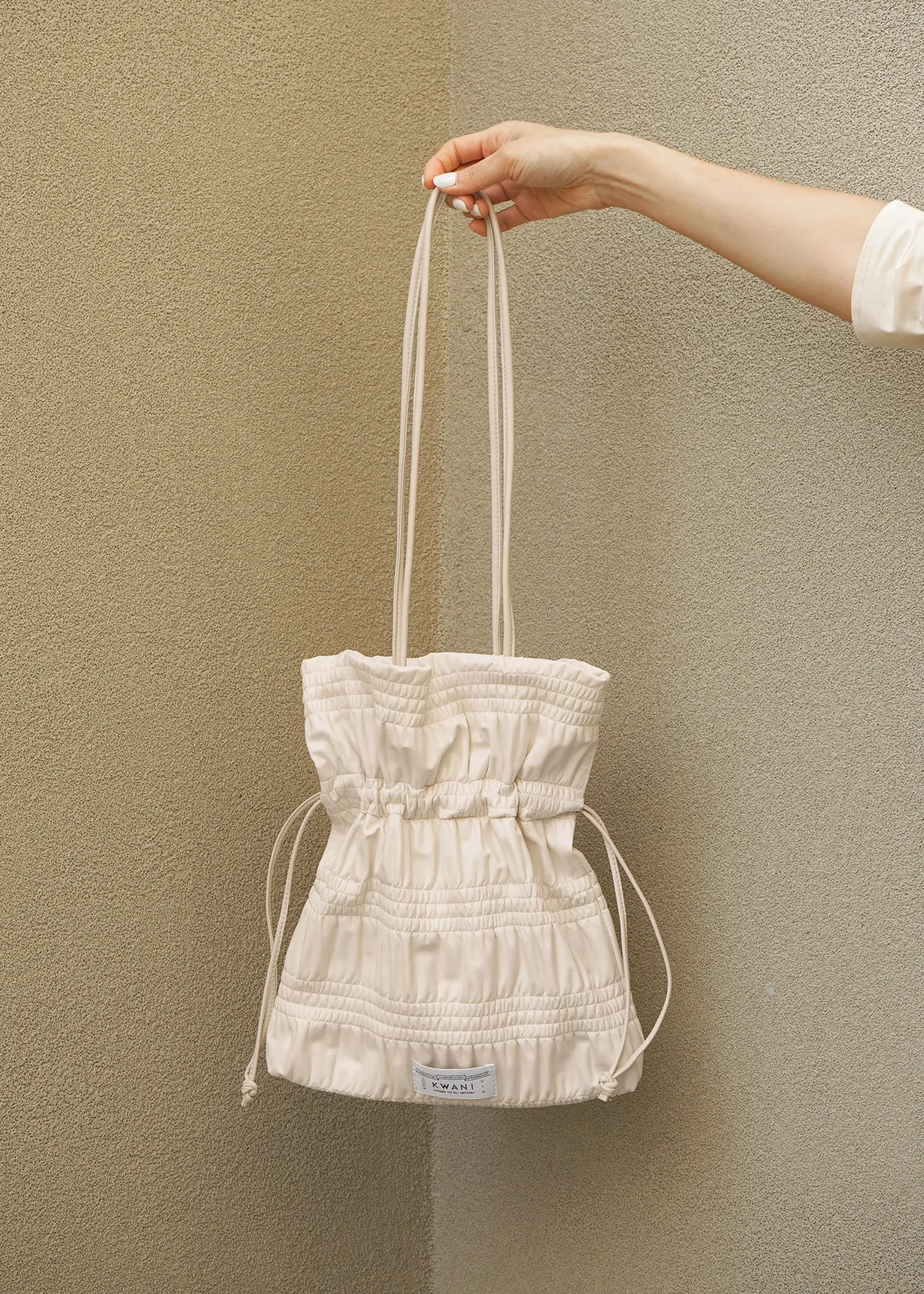 Crinkle Shoulder Bag_Ivory