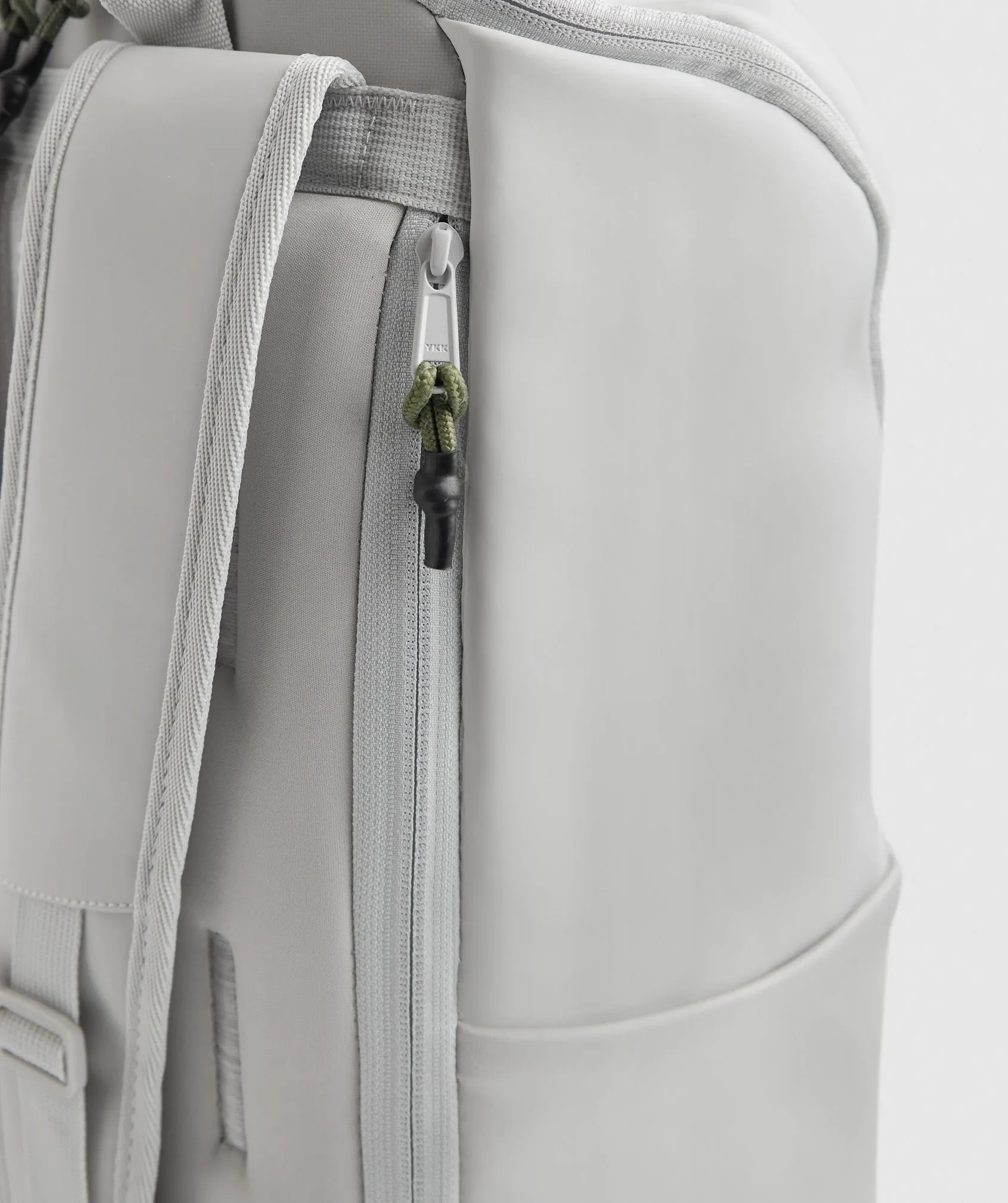 Gymshark Sleek Backpack - Light Grey