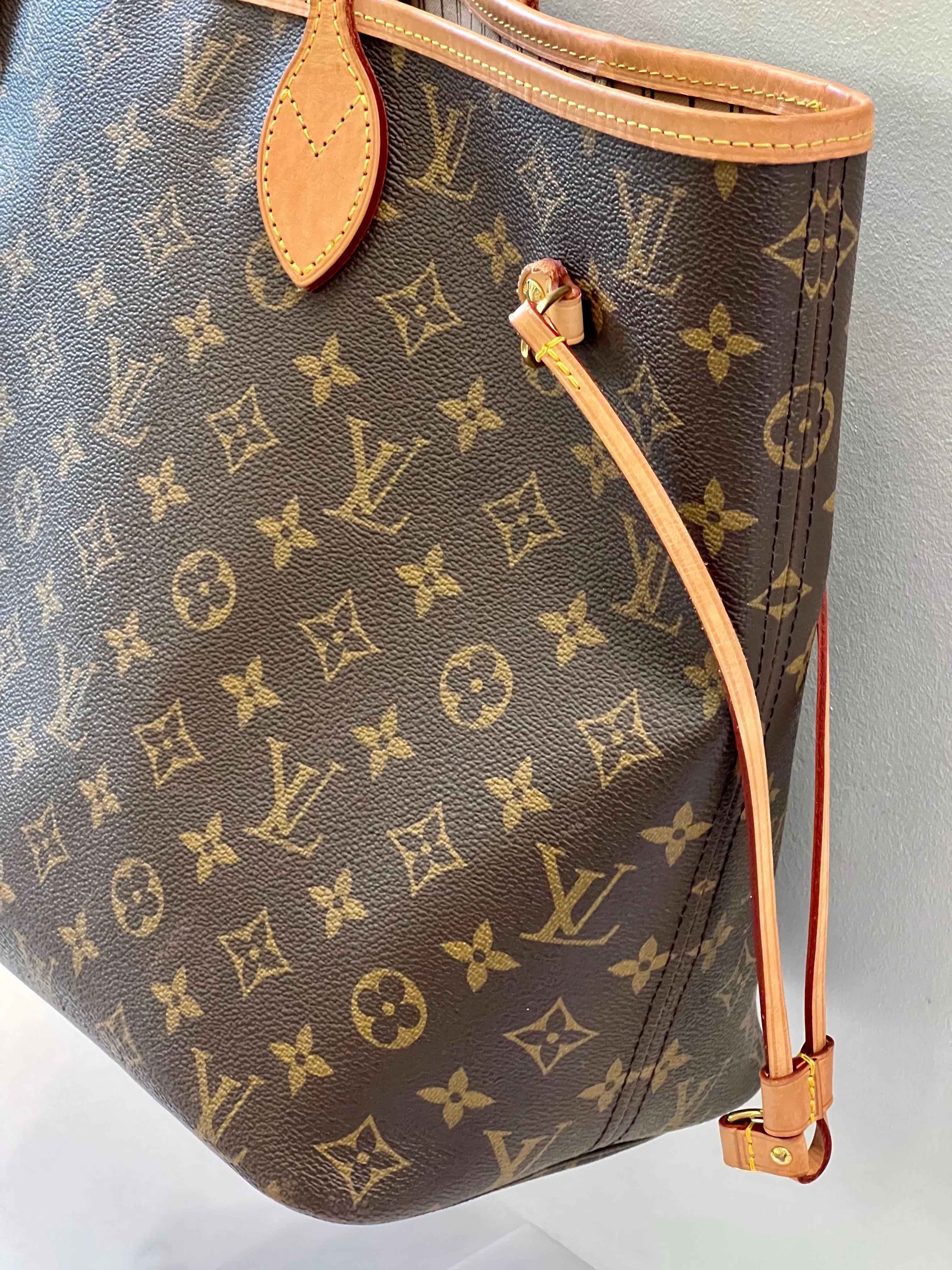 LOUIS VUITTON MONOGRAM NEVERFULL MM TOTE BAG